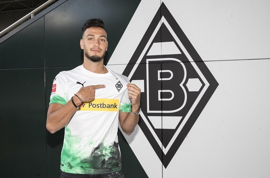 Ramy-Bensebaini-Jmg-management-borussia-JMG-Monchengladbach - Soccer 11 Club
